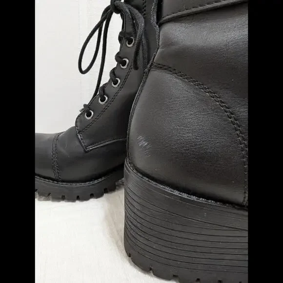 Steve Madden Vegan Leather Boot 10 Black Chunky Heel Combat Y2K Grunge Goth Punk - Picture 9 of 9